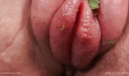 شخص ساده و معصوم اغوا کننده احساسات لیسیدن و ضرب و شتم توسط دیک بزرگ است فیلم سگس جدید