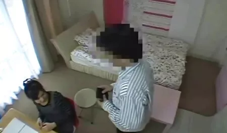 دوست دختر در Pov سکس های خارجی جدید یک blowjob بزرگ می دهد